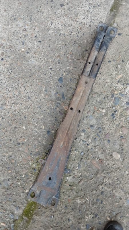Балка продольная передняя SUNNY B13 GA15DS