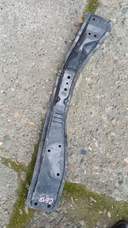 Балка продольная передняя TOYOTA VISTA 1992 SV32 3S-FE 5120432030 контрактная