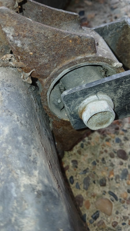 Балка подвески передняя DELICA PE8W 4M40