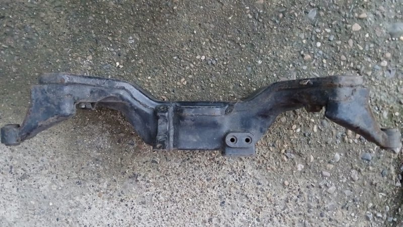 Балка подвески передняя CEFIRO A33 VQ20DE