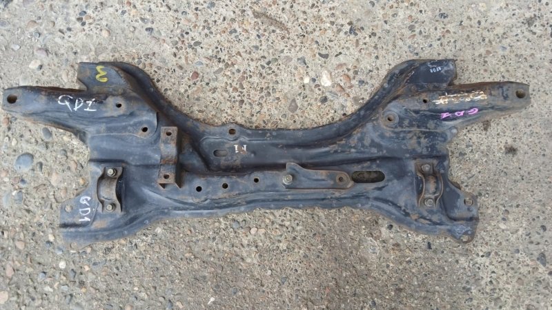 Балка подвески передняя HONDA FIT 2002 GD1 L13A 50200-SAA-J01 контрактная