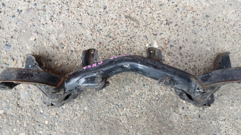 Балка подвески передняя LANCER 1998 CK2A 4G15