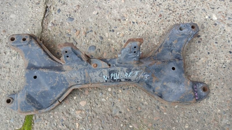Балка подвески передняя PULSAR 2000 FN15 GA15DE