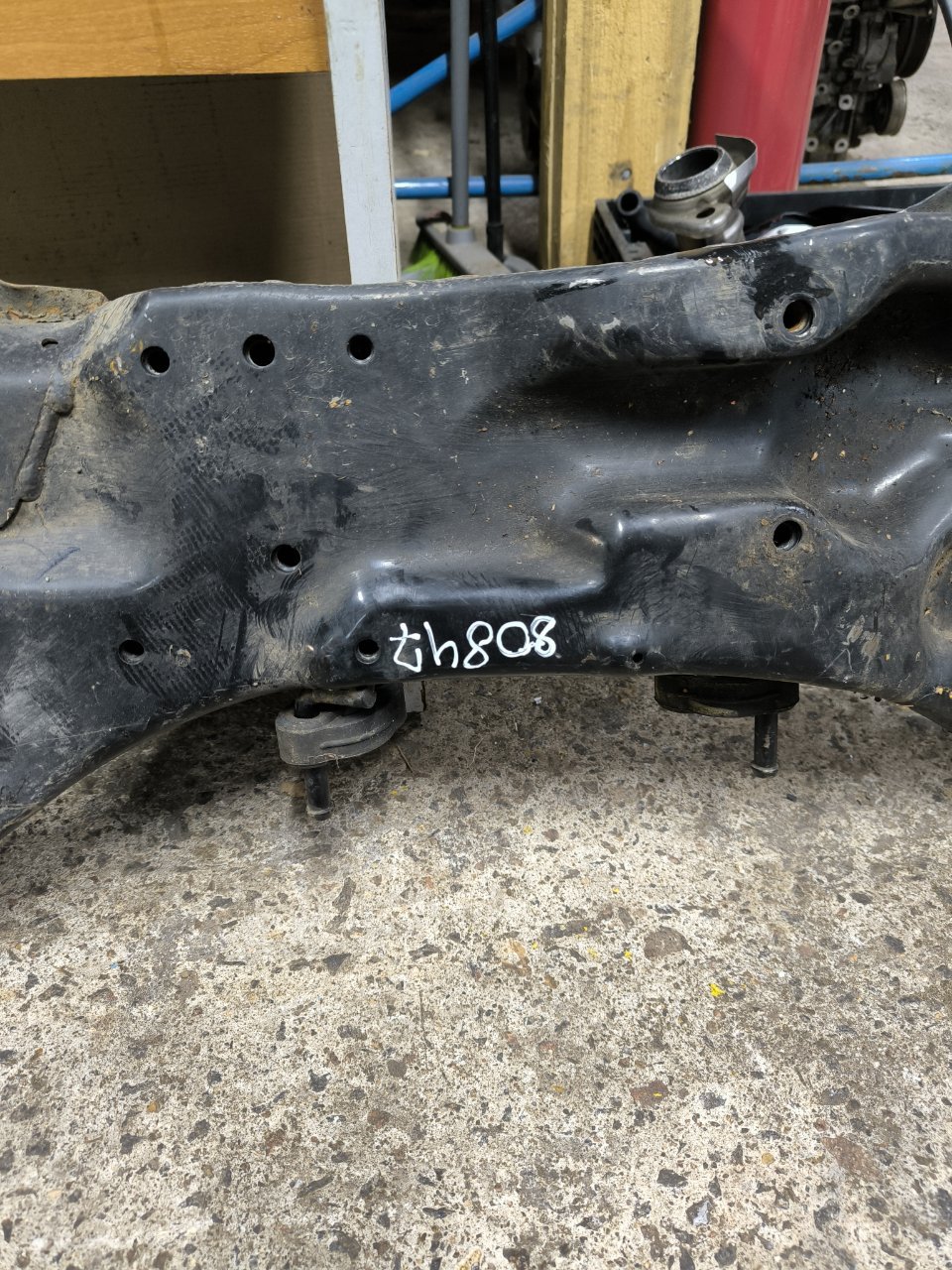 Подрамник передний Mitsubishi Lancer 9 2001-2008 CS3A/CS3W Б/У