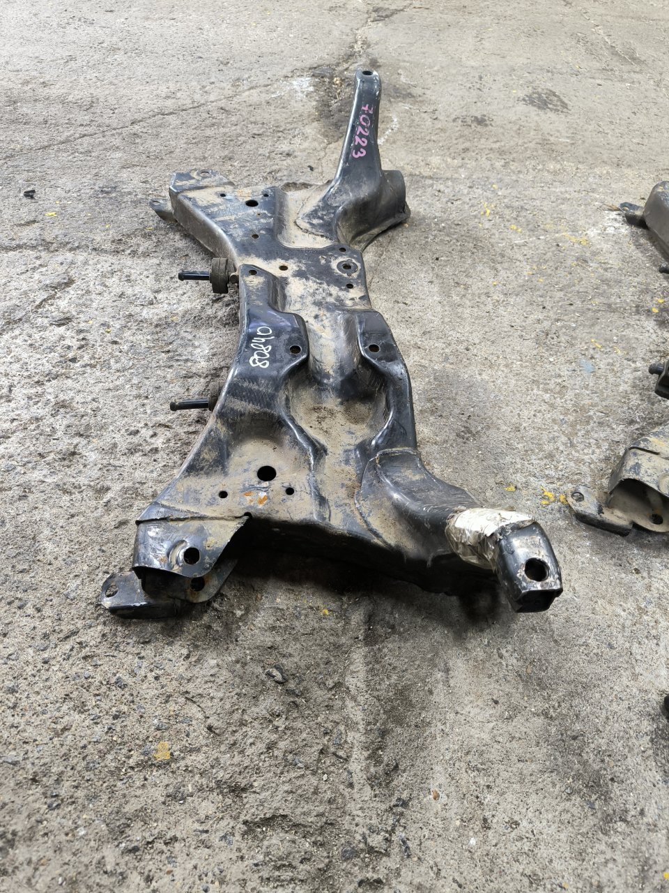Подрамник передний Mitsubishi Lancer 9 CS3A/CS3W
