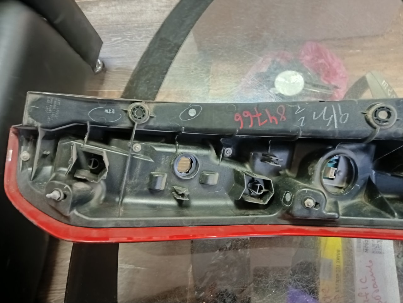 Фонарь задний левый X-Trail 2010-2015 T31 Фонарь задний левый X-Trail 2010-2015 T31