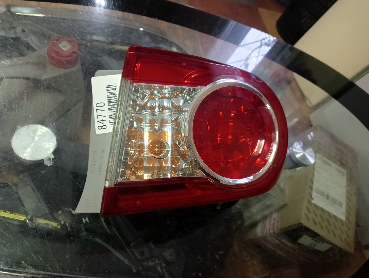 Фонарь задний правый Toyota Corolla 150