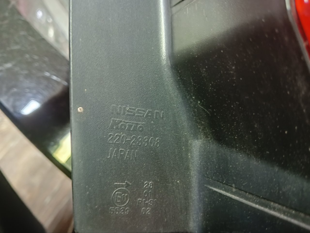 Фонарь задний правый X-Trail 2010-2015 T31 Фонарь задний правый X-Trail 2010-2015 T31