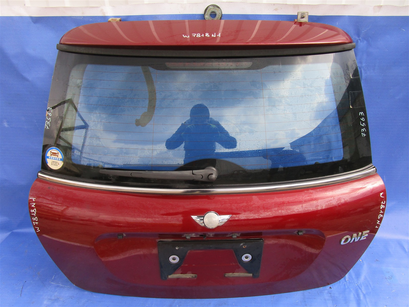 Запчасть крышка багажника задняя Mini Cooper 2007 D N12B14A контрактная Крышка багажника задняя Mini Cooper 2007 D N12B14A контрактная