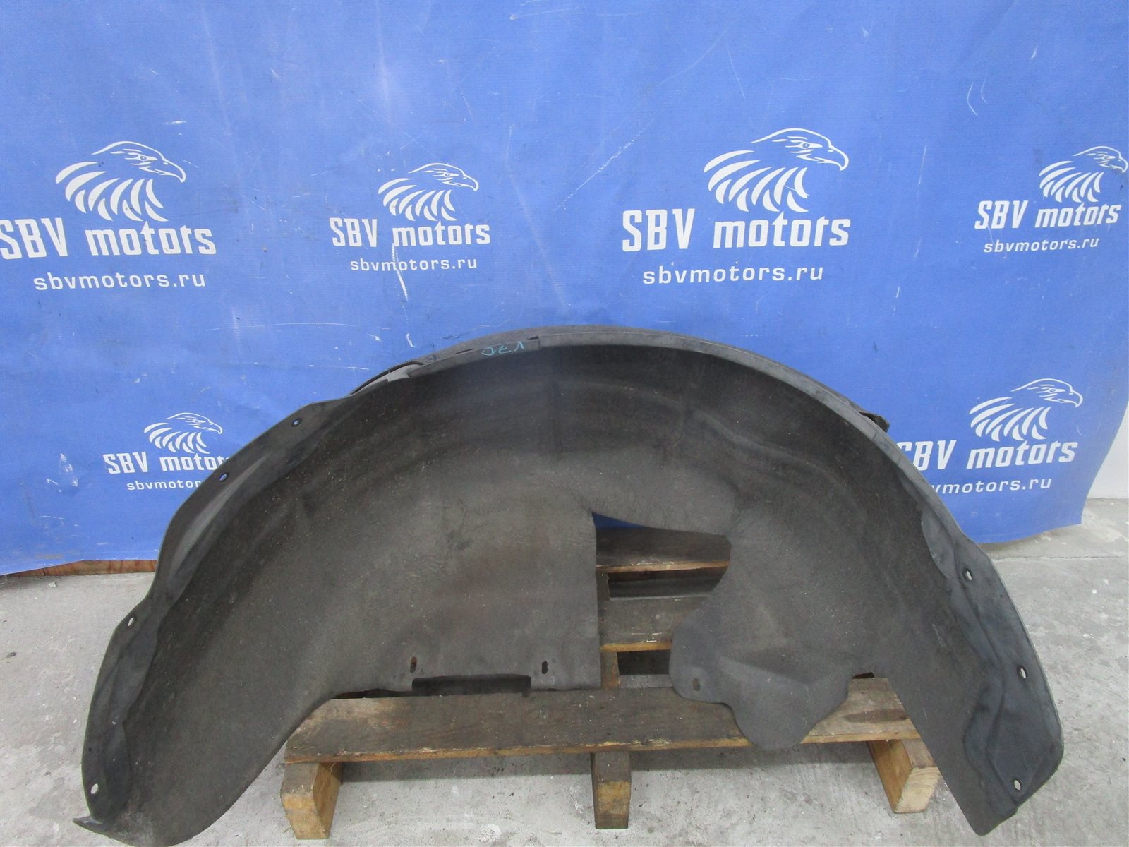 Подкрылок задний V70 2009 SW59 B5254T6 Подкрылок задний V70 2009 SW59 B5254T6