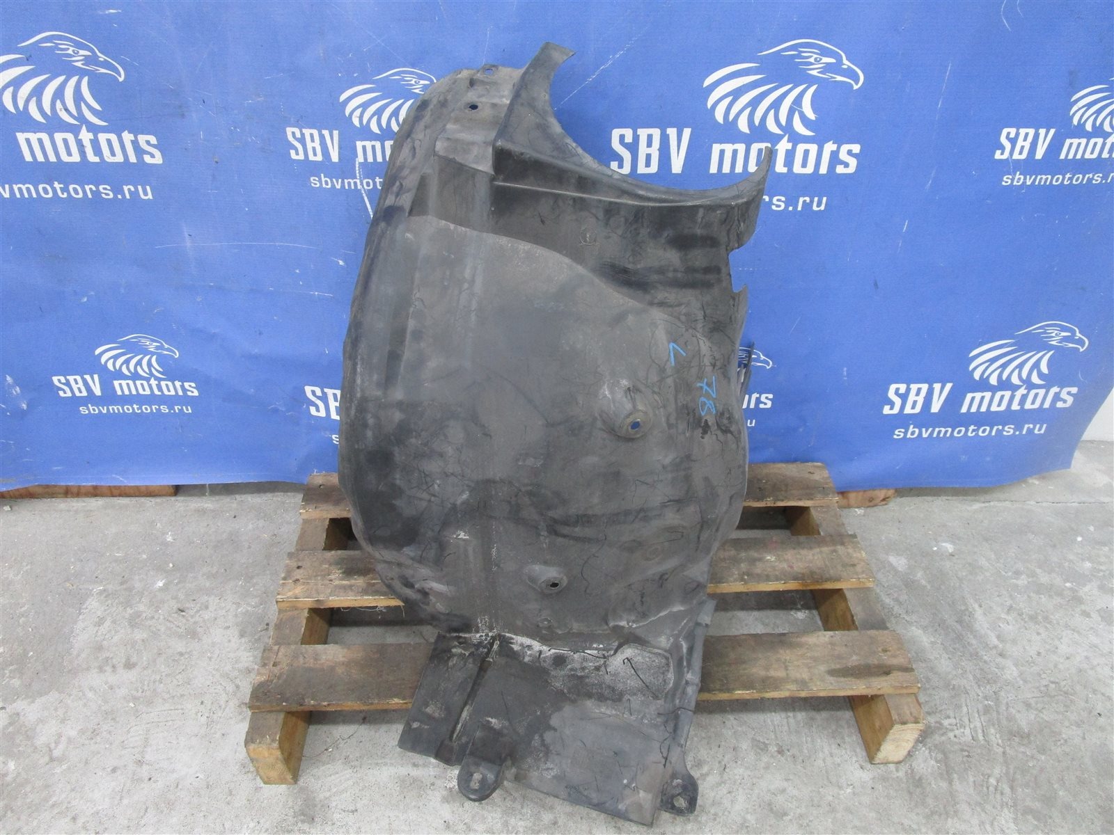 Запчасть подкрылок передний левый Mercedes-Benz C 2005 W203 / W203.046 271.946 A2038841122 контрактная Подкрылок передний левый Mercedes-Benz C 2005 W203 / W203.046 271.946 A2038841122 контрактная