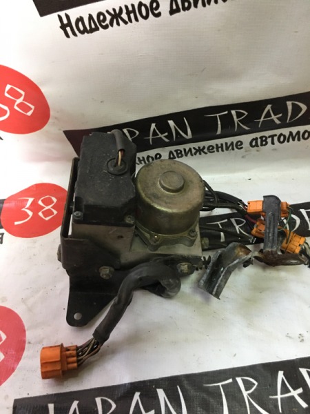 Блок abs Honda Cr-V RD1 Блок abs Honda Cr-V RD1