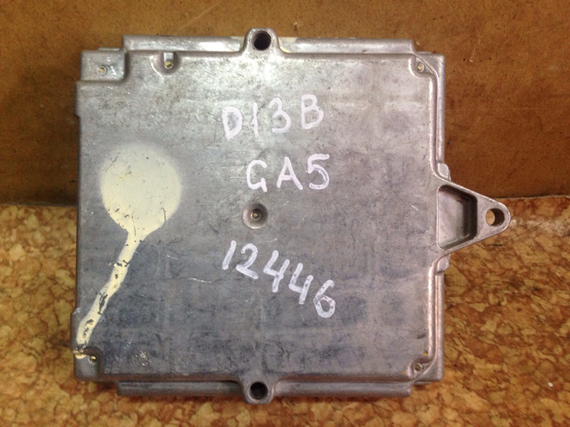 Блок efi Honda Logo GA5 D13B Блок efi Honda Logo GA5 D13B