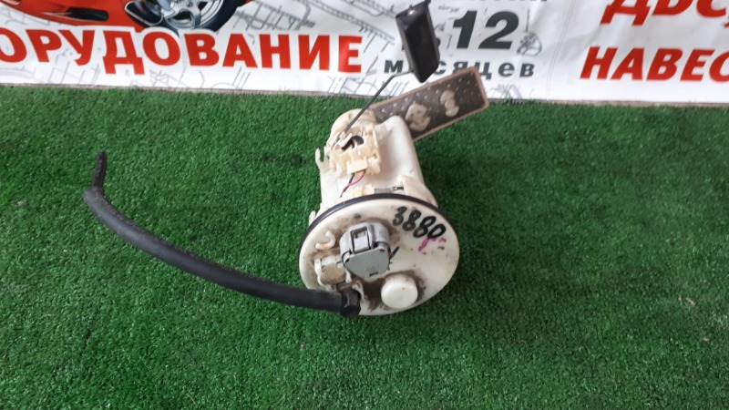 Бензонасос Toyota Wish ZNE10 Бензонасос Toyota Wish ZNE10