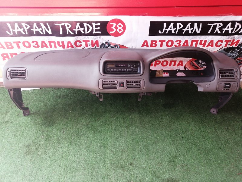 Торпедо Toyota Corolla CE110 Торпедо Toyota Corolla CE110
