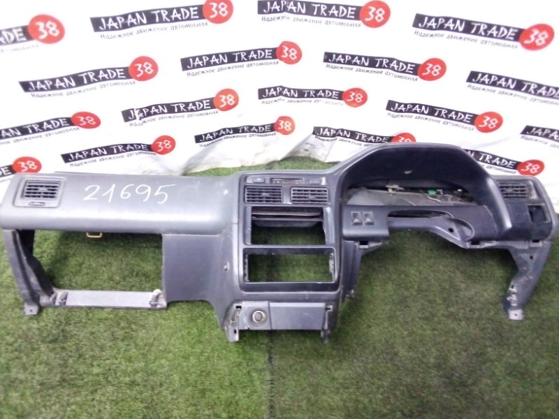 Торпедо Toyota Caldina ST195 Торпедо Toyota Caldina ST195