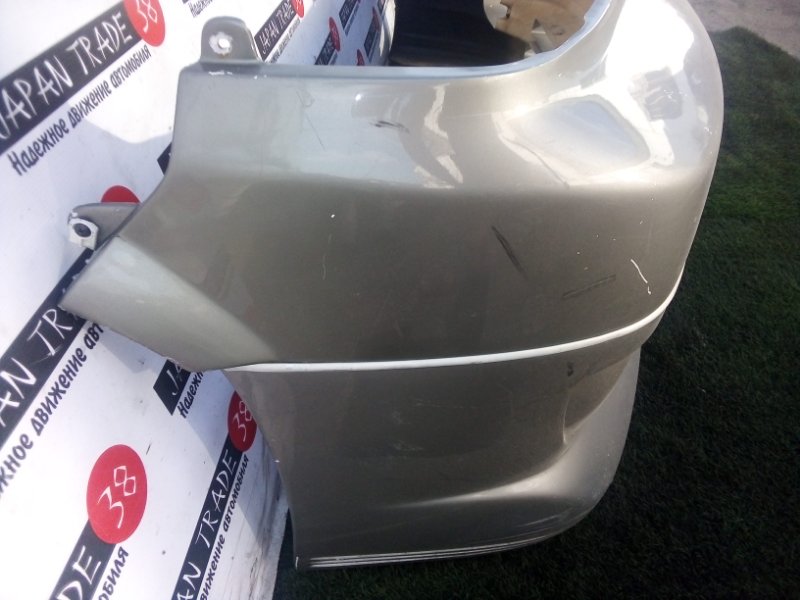 Бампер передний GRANVIA VCH16 5VZ-FE Бампер передний GRANVIA VCH16 5VZ-FE