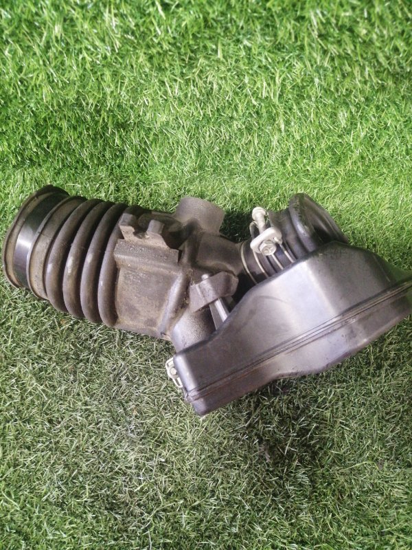 Резонатор воздушного фильтра RX400H 2007 MHU38 3MZ-FE Резонатор воздушного фильтра RX400H 2007 MHU38 3MZ-FE