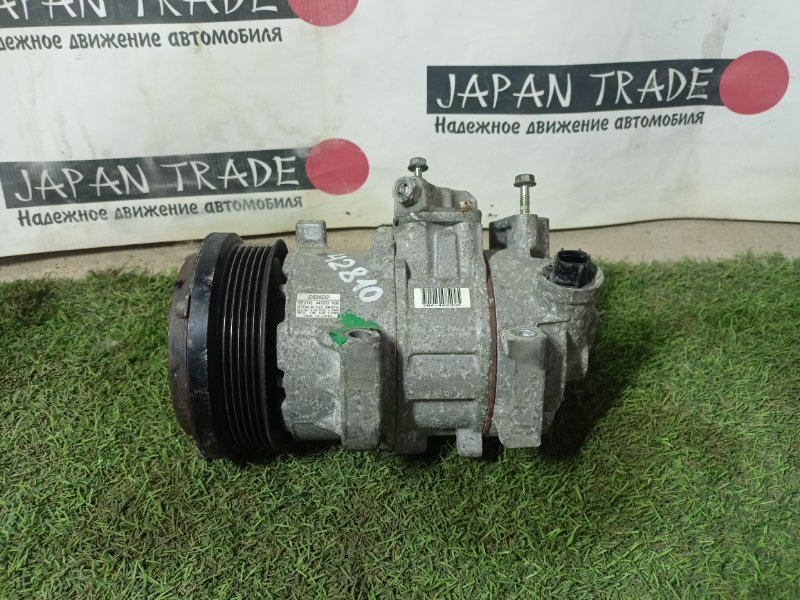 Компрессор кондиционера TOYOTA ISIS ZGM15 2ZR-FAE 4472601496 контрактная