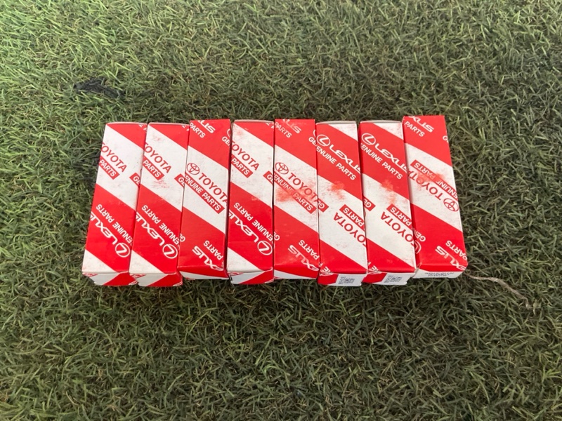 Свеча зажигания GX460 2019 URJ150 1UR-FE Свеча зажигания GX460 2019 URJ150 1UR-FE