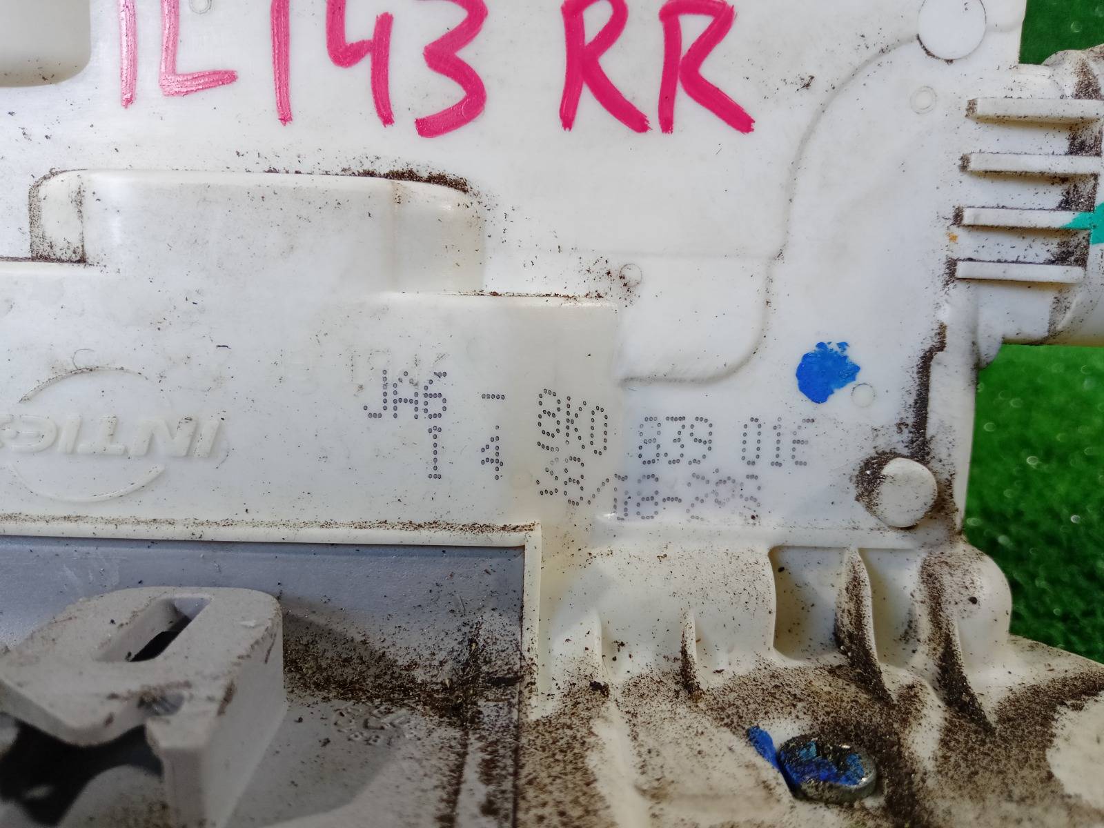 Замок боковой двери задний правый A4 2009 B8 CDHB ( (1.8t)