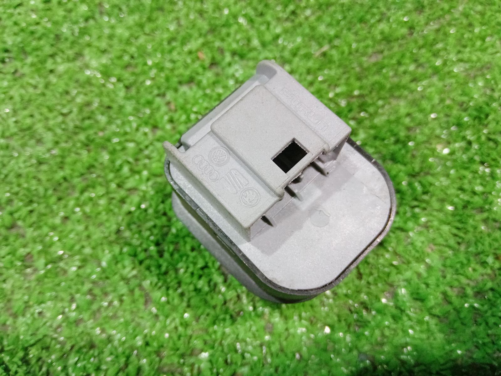Блок управления зеркалами Golf 2008 5 BLG (1.4)