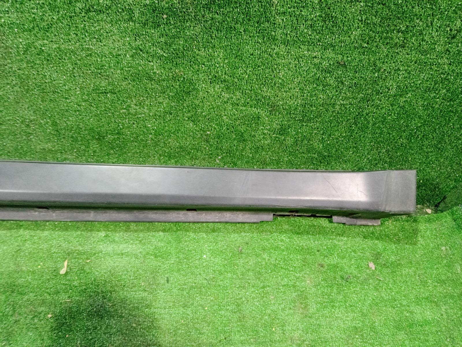 Накладка на порог наружная правая Legacy Outback BR9 / B14 EJ253