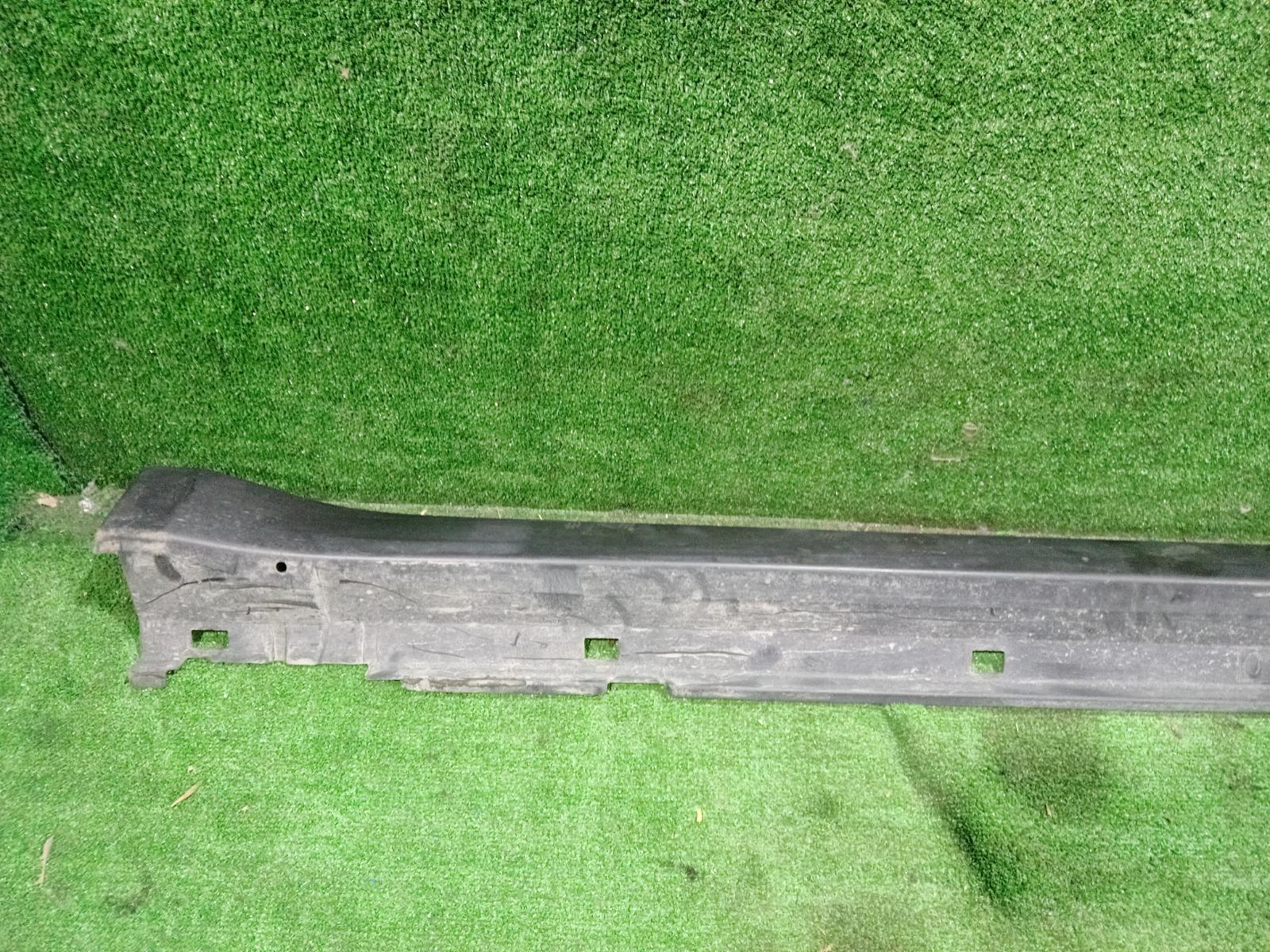 Накладка на порог наружная правая Legacy Outback BR9 / B14 EJ253