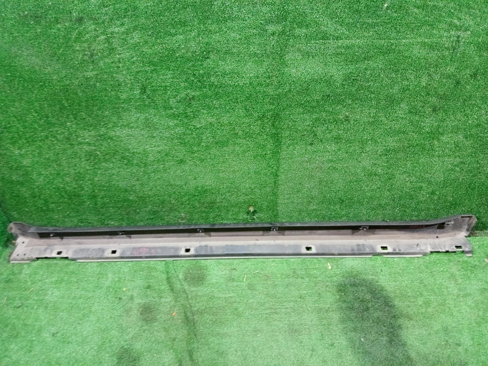 Накладка на порог наружная правая Legacy Outback BR9 / B14 EJ253