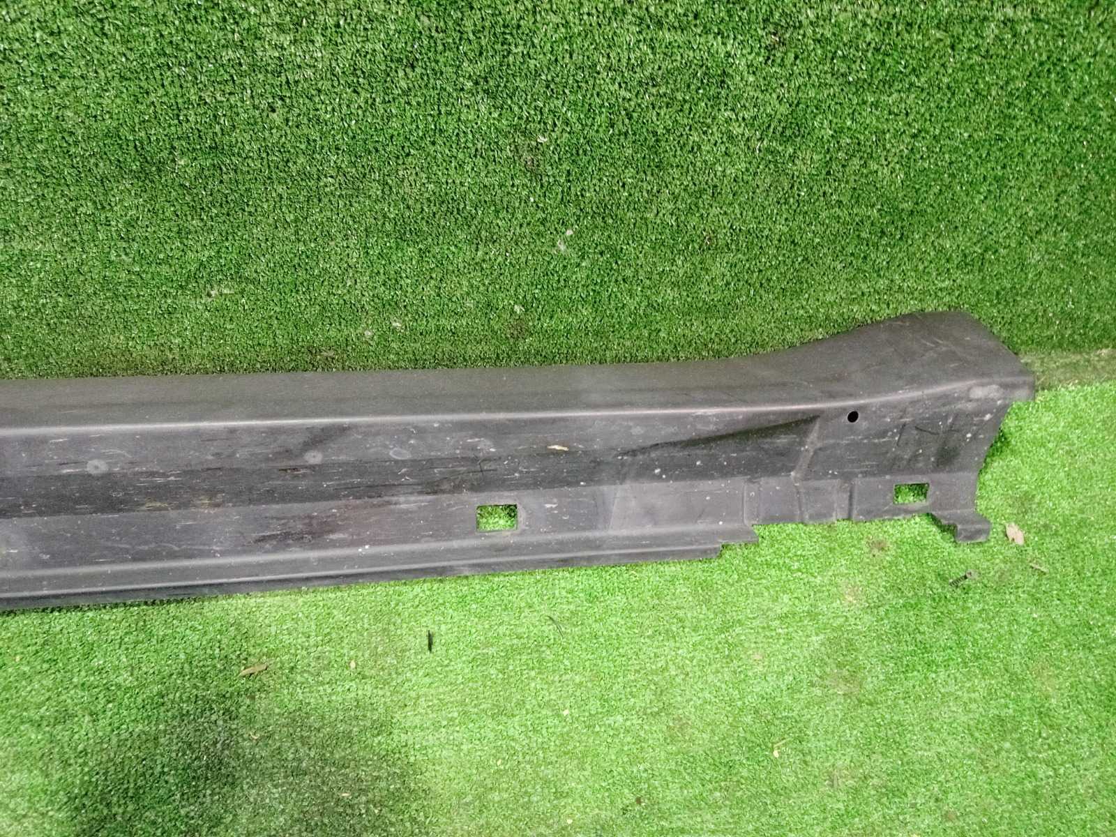 Накладка на порог наружная левая Legacy Outback BR9 / B14 EJ253