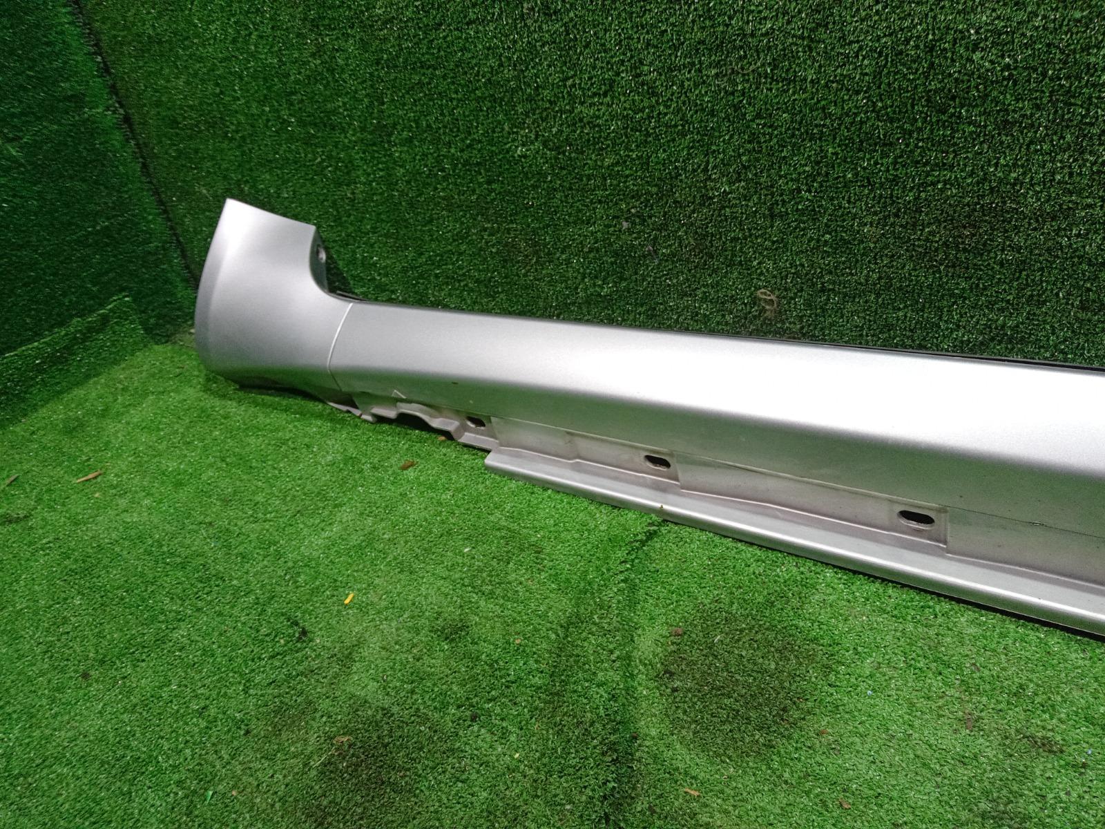 Накладка на порог наружная правая A4 2007 8E B7 ALT (2.0)