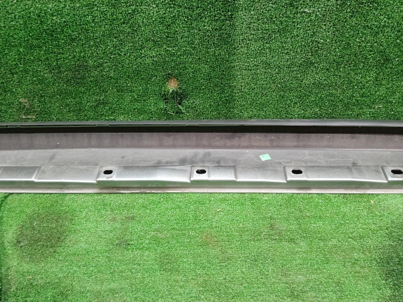 Накладка на порог наружная правая A4 2007 8E B7 ALT (2.0)