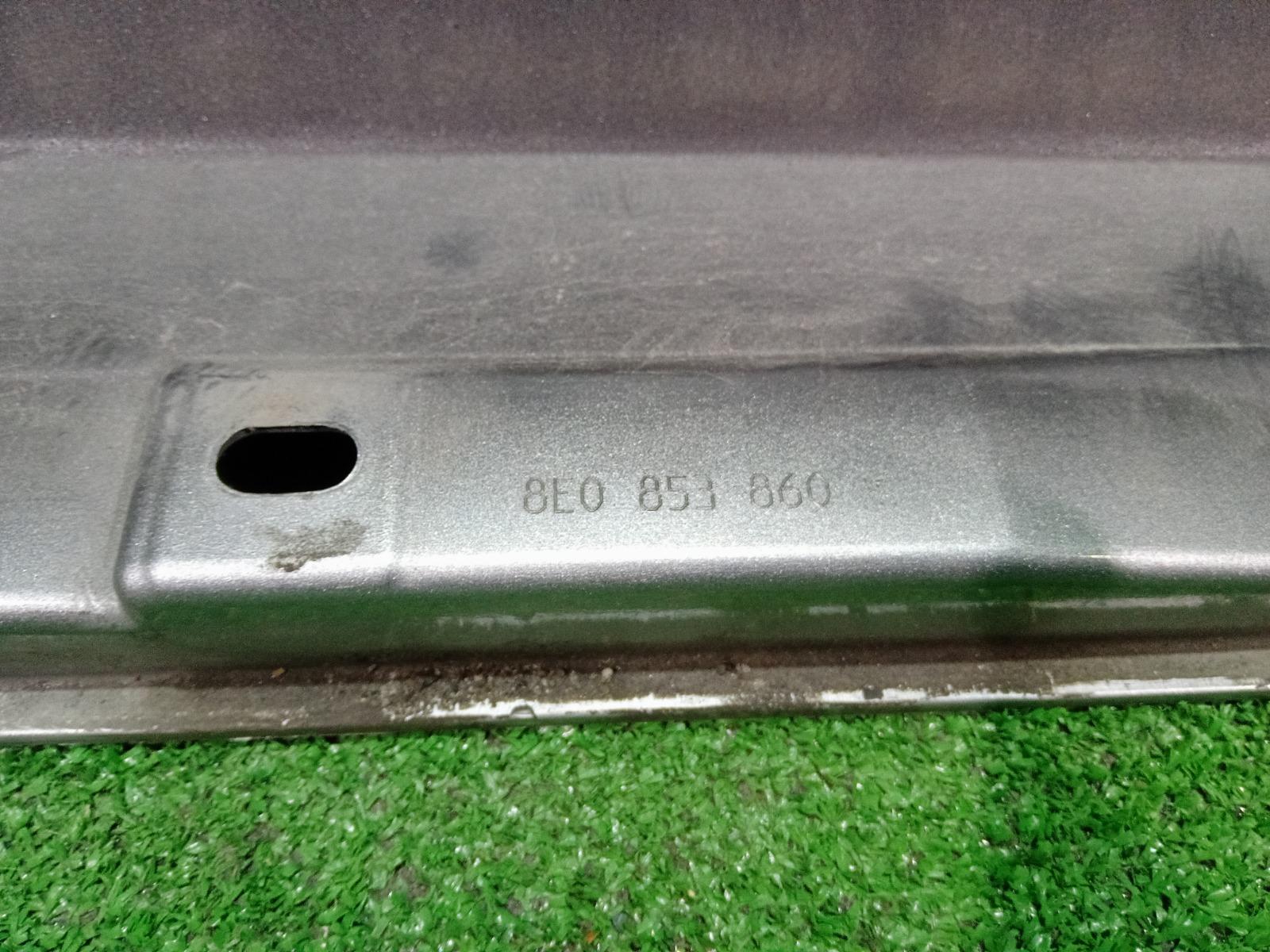 Накладка на порог наружная правая A4 2007 8E B7 ALT (2.0)