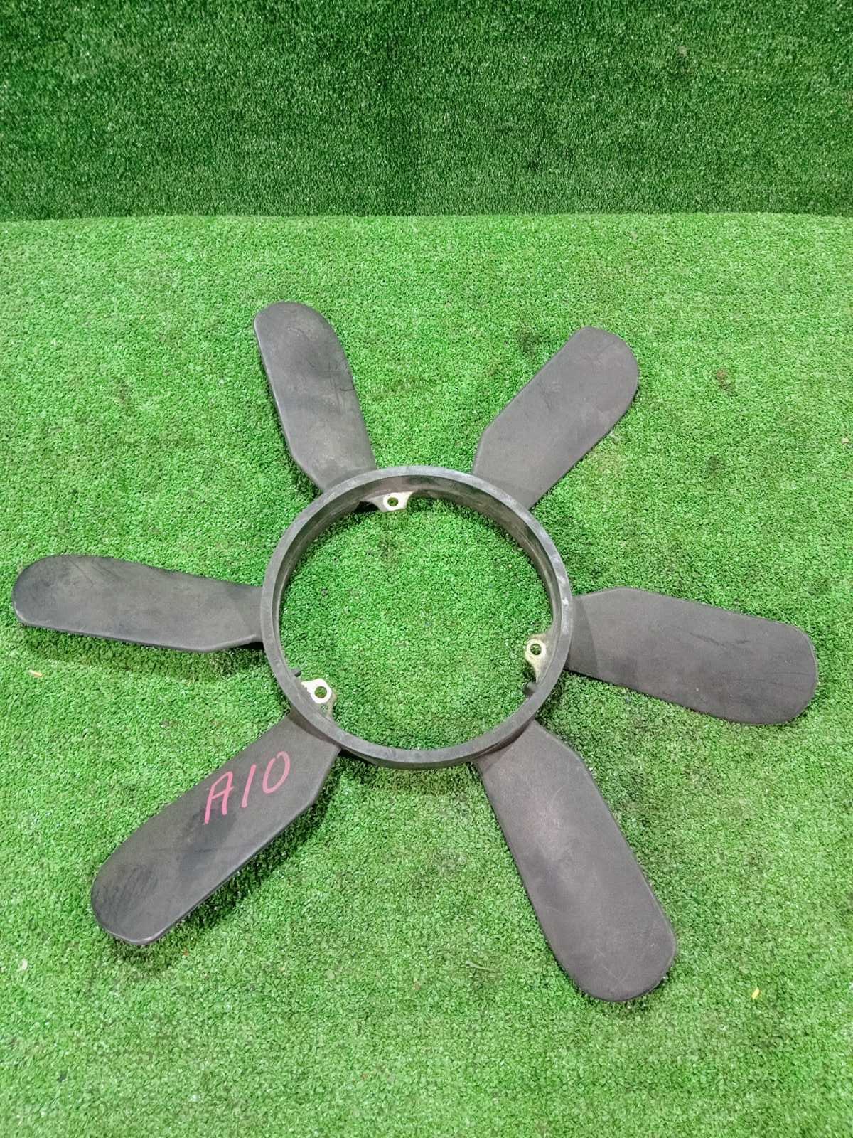 Запчасть вентилятор охлаждения радиатора / крыльчатка Mercedes-Benz S300 W140 M104 104.990 (3.2) A1032000623 контрактная Вентилятор охлаждения радиатора / Крыльчатка Mercedes-Benz S300 W140 M104 104.990 (3.2) A1032000623 контрактная