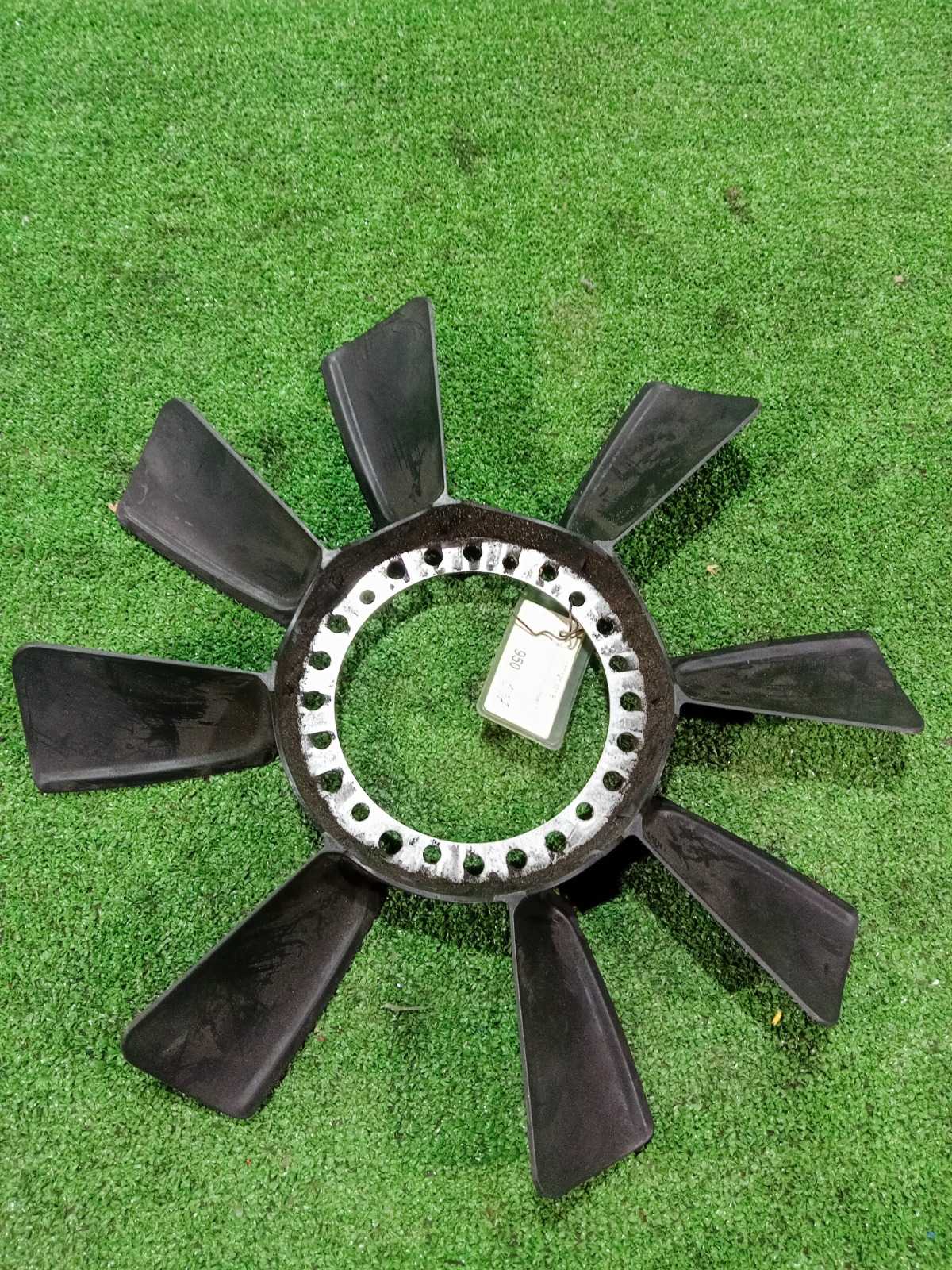 Вентилятор охлаждения радиатора / Крыльчатка A8 4D D2 AMX (2.8)