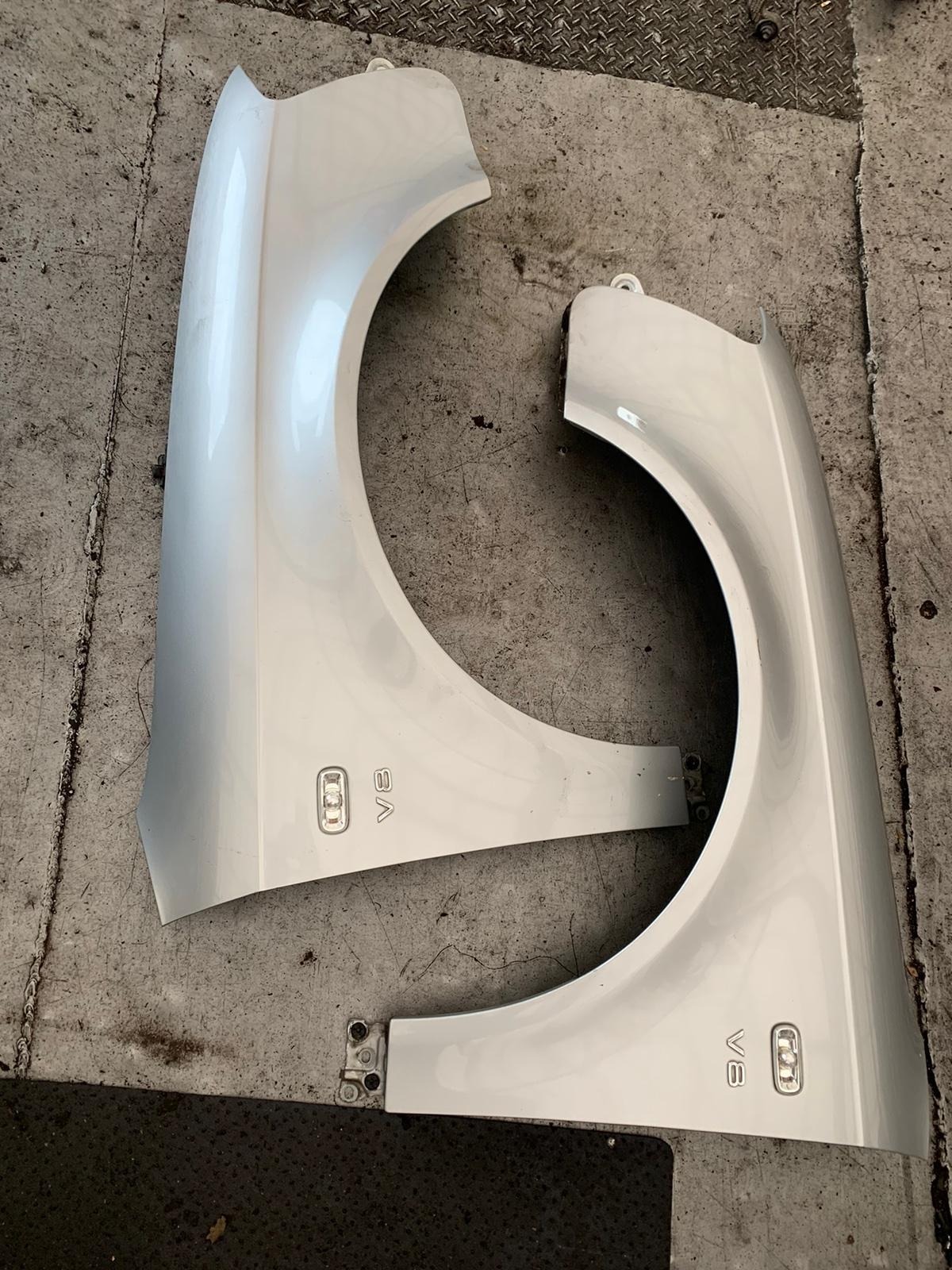 Крыло переднее правое A4 S4 13.04.2006 8E B7 BBK (4.2) Крыло переднее правое A4 S4 13.04.2006 8E B7 BBK (4.2)