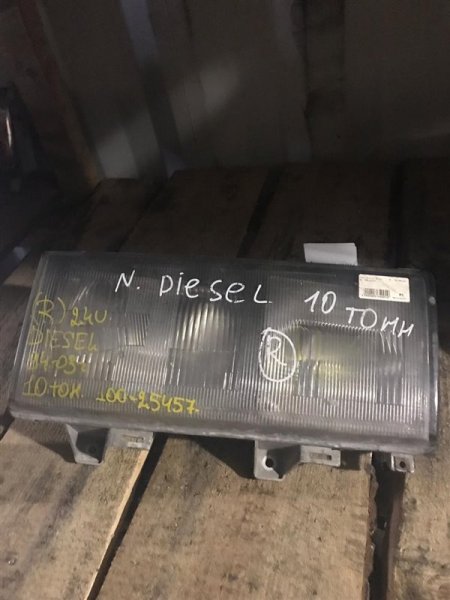 Фара Nissan Diesel 94 правая Фара Nissan Diesel 94 правая