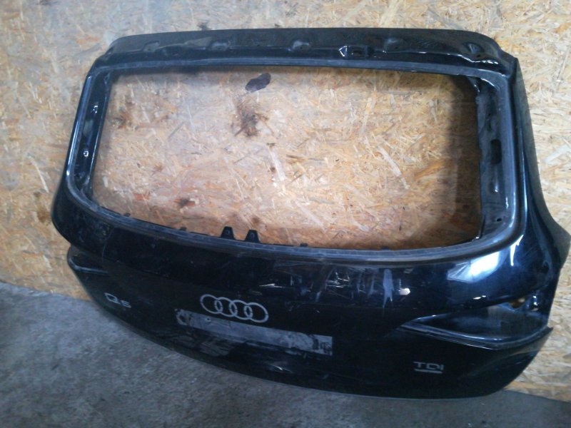 Дверь багажника Audi Q5 Дверь багажника Audi Q5
