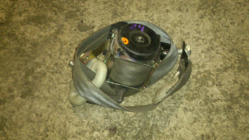 Ремень безопасности Very 2012 A13 SQR477F