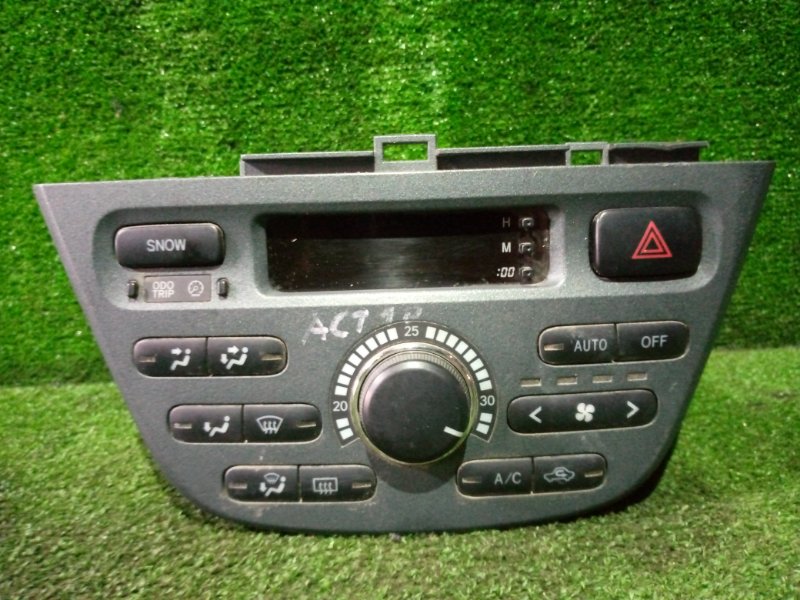 Блок управления климат-контролем Toyota Opa 2002 ZCT10 1ZZ-FE 55900-63020 Б/У