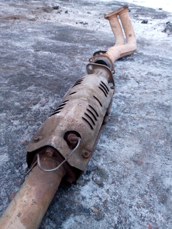 Глушитель CR-V 1996 RD1 B20B Глушитель CR-V 1996 RD1 B20B