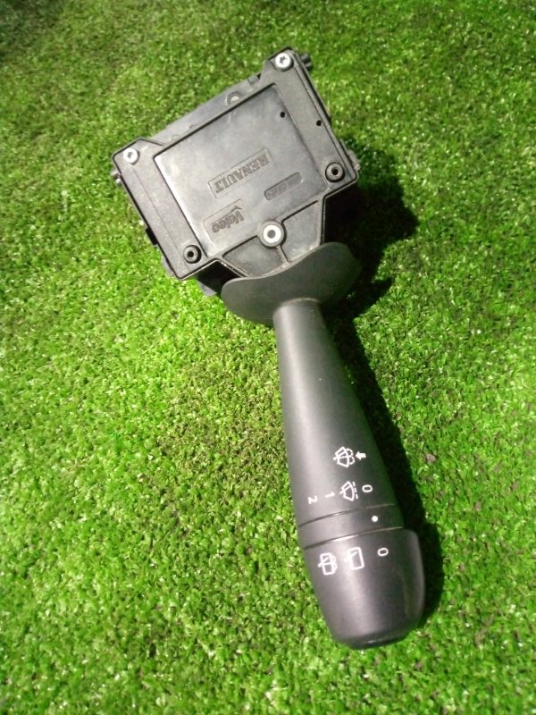 Запчасть подрулевой переключатель Renault Duster 2018 HSM F4RE410 Б/У Подрулевой переключатель Renault Duster 2018 HSM F4RE410 Б/У