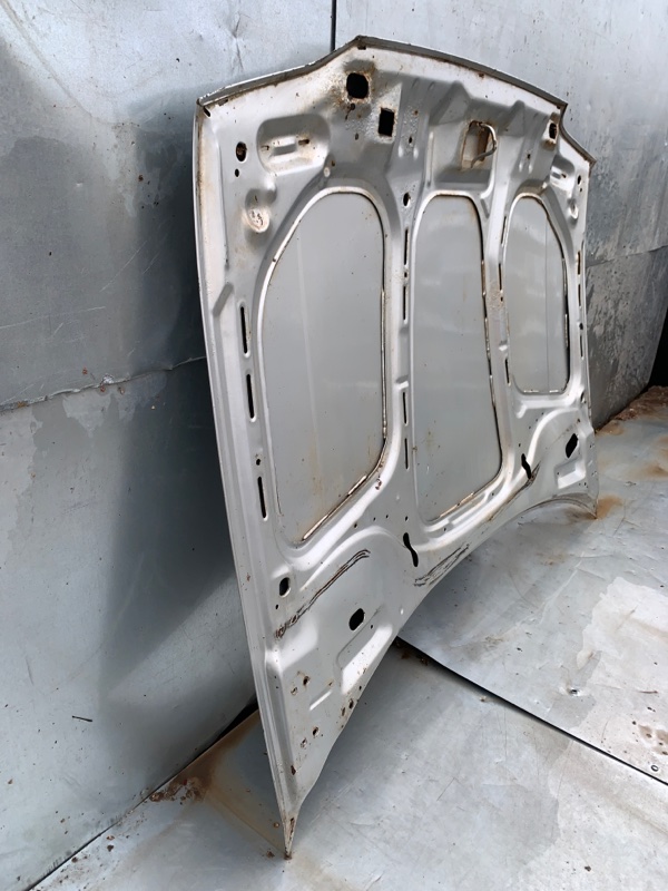 Капот Escort 1990-1997 J4B