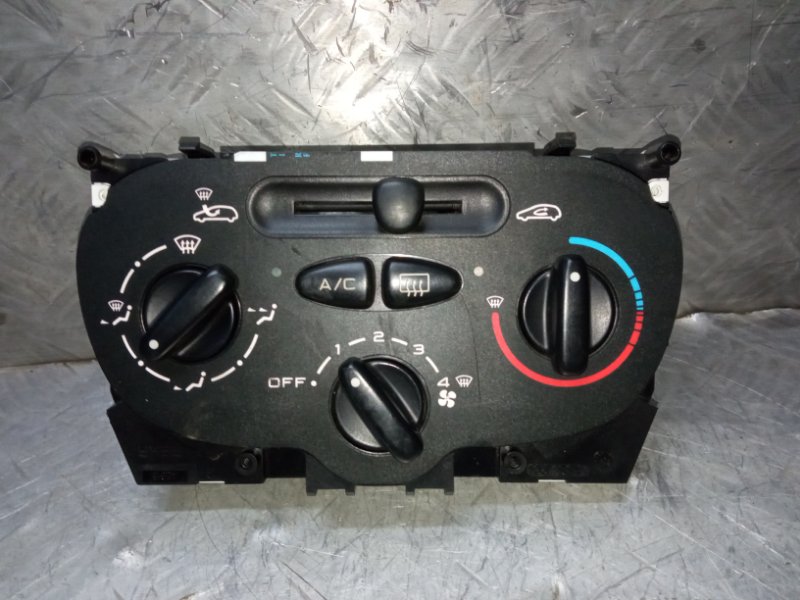 Блок управления климат-контролем Peugeot 206 1 1998-2012 TU3A BEHR99210 Б/У