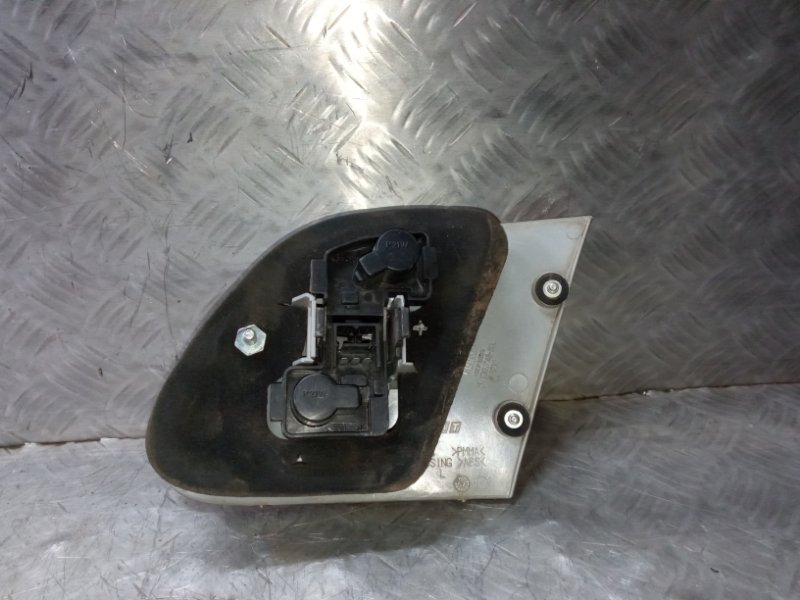 Фонарь внутренний задний левый Albea 1 2005-2012 178 B3.000 Фонарь внутренний задний левый Albea 1 2005-2012 178 B3.000