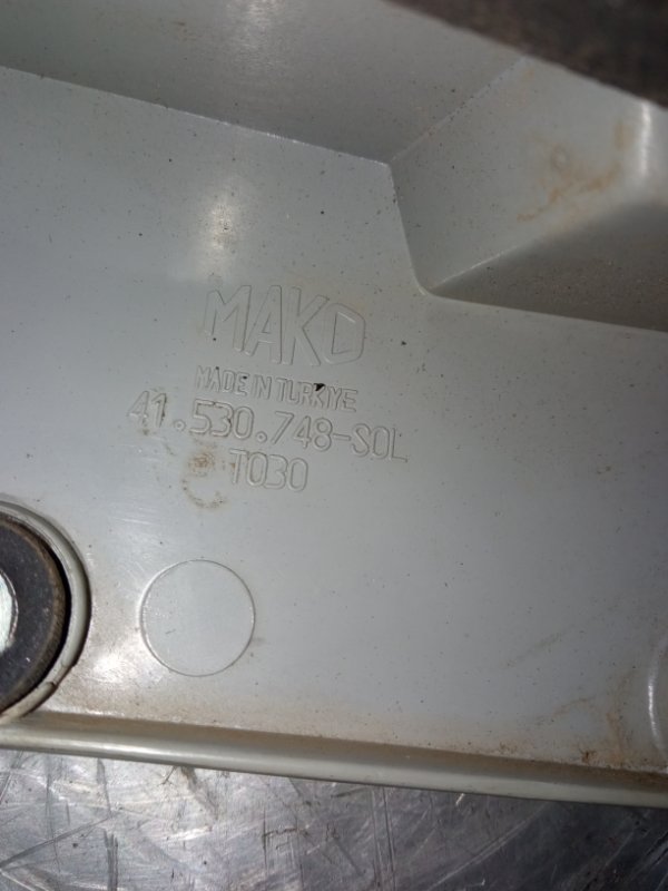 Фонарь внутренний задний левый Albea 1 2005-2012 178 B3.000 Фонарь внутренний задний левый Albea 1 2005-2012 178 B3.000