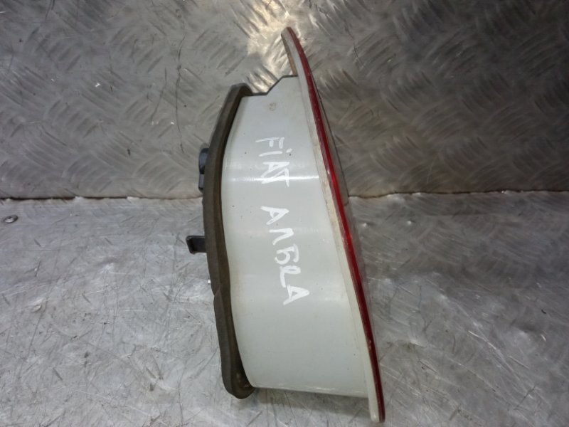 Фонарь внутренний задний правый Albea 1 2005-2012 178 B3.000 Фонарь внутренний задний правый Albea 1 2005-2012 178 B3.000