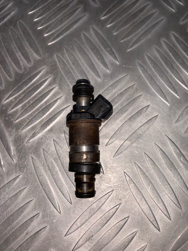 Форсунка топливная Honda Odyssey 1 1994-1999 J30A 06164P2J000 Б/У