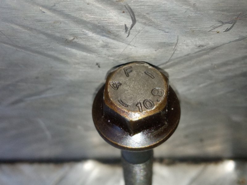 Болт головки блока цилиндров Albea 1 2005-2012 178 B3.000