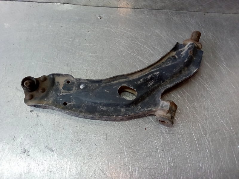 Запчасть рычаг подвески нижний передний правый Fiat Albea 1 2005-2012 178 B3.000 46777741 Б/У Рычаг подвески нижний передний правый Fiat Albea 1 2005-2012 178 B3.000 46777741 Б/У